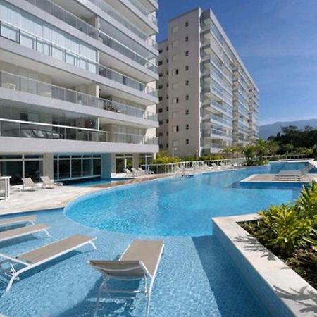 Apartamento Praia Bertioga Frente Mar Lägenhet Exteriör bild